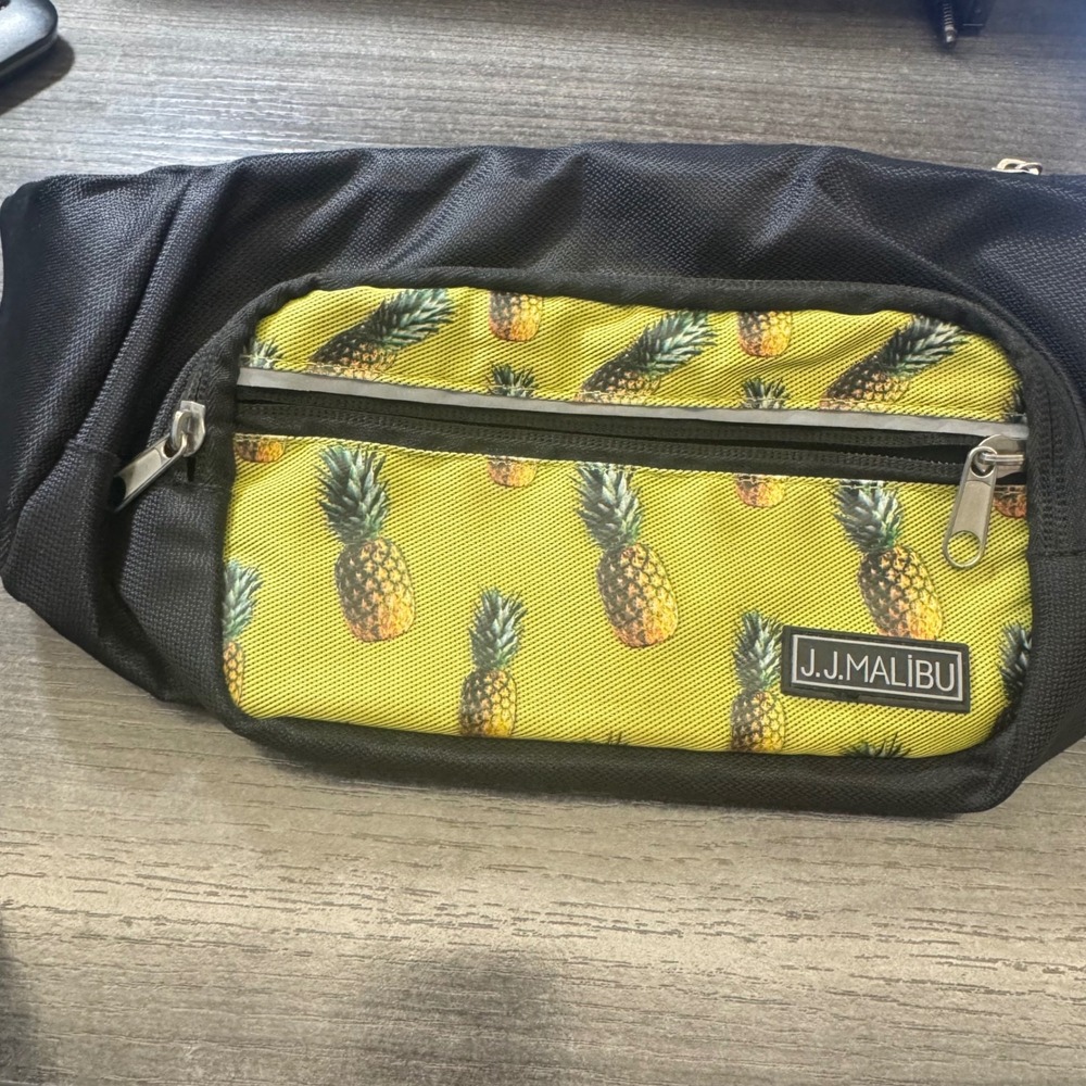 JJ Malibu Pineapple Fanny Pack Mens Womens OS Black Yellow Excellent Waist Bag